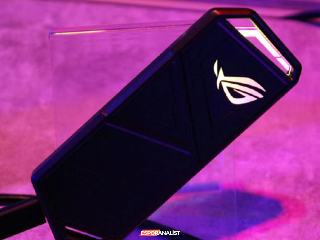 ASUS ROG Strix Arion: Yüksek Performanslı Harici SSD Sürücü Kutusu