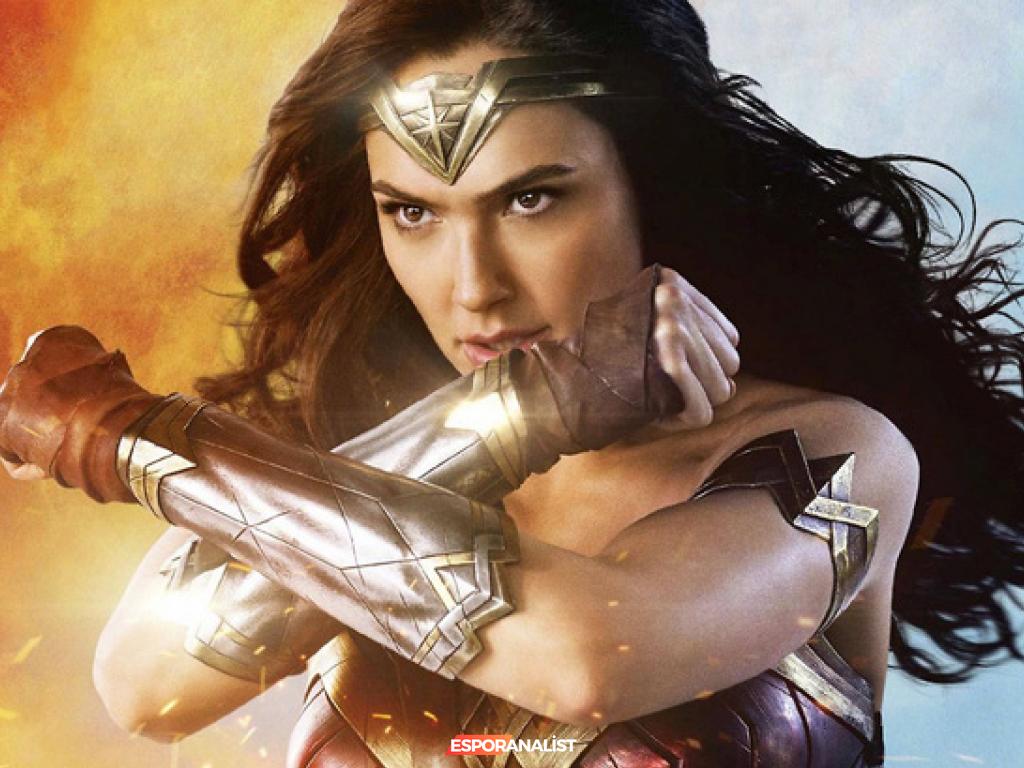 Wonder Woman: Güç, Asalet ve İkonik Duruş