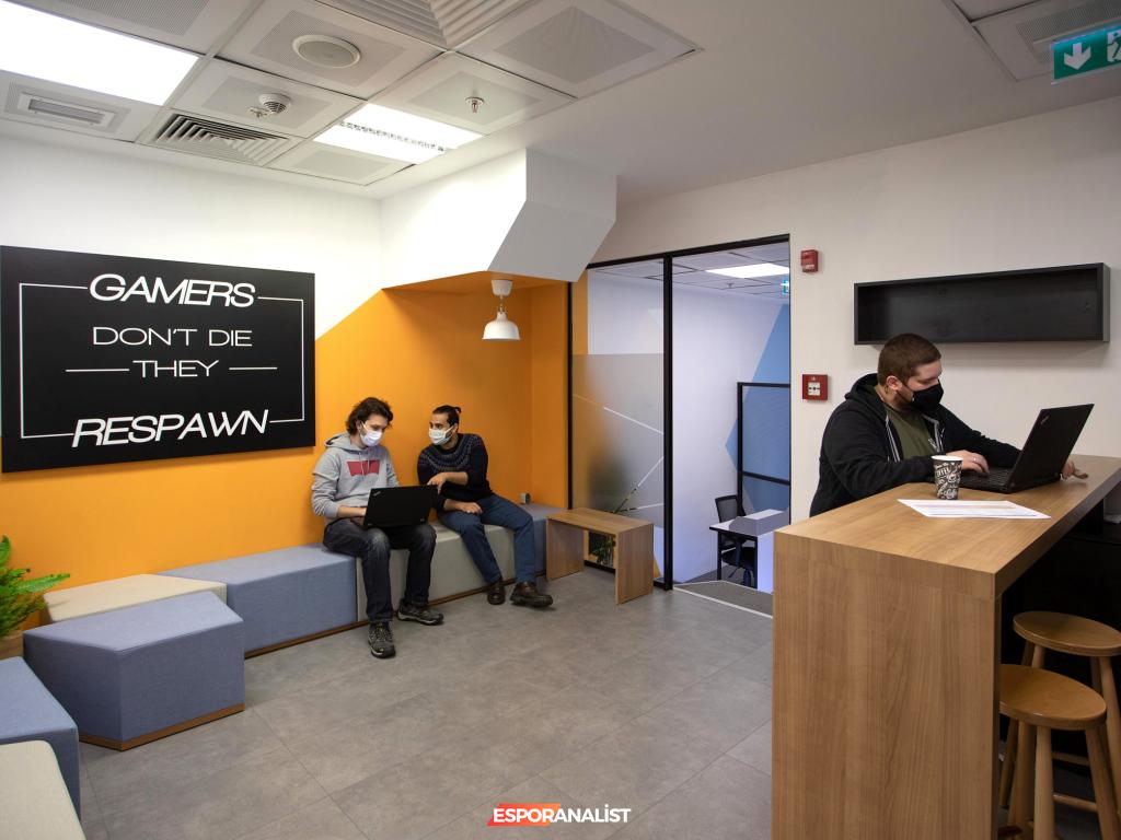 İTÜ ARI Teknokent'te Lenovo ile Yeni Yazılım Laboratuvarı Açıldı