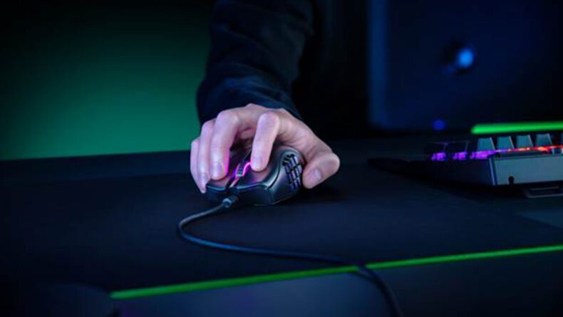 Razer Naga X: MMO Oyuncuları için Hafif ve Fonksiyonel Fare