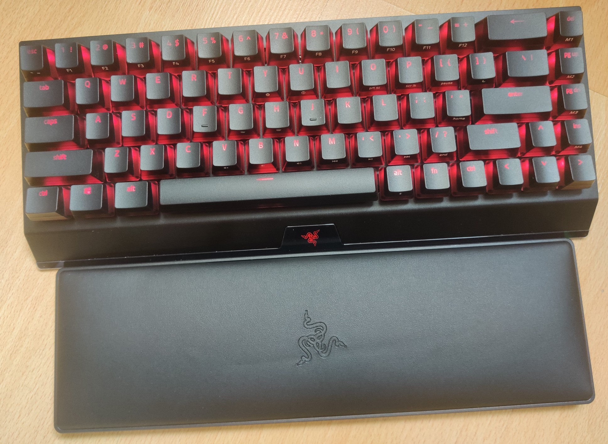 Bilek Desteği Kullanmanın Faydaları: Razer ile Konforu Keşfedin