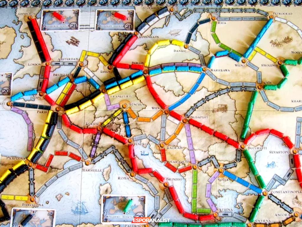 Kutu Oyunları Dünyasına Yolculuk: Eğlenceli Seçenekler ve Stratejiler