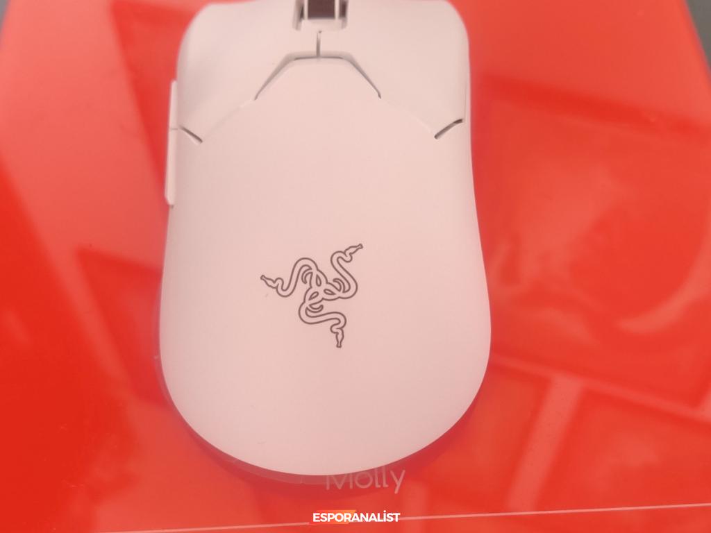 Razer Viper V2 Pro İncelemesi: Hafiflik ve Performansın Zirvesi