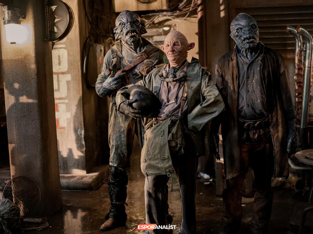 Rebel Moon: Zack Snyder'ın Uzay Operası ve İki Parçalı Hikayesi