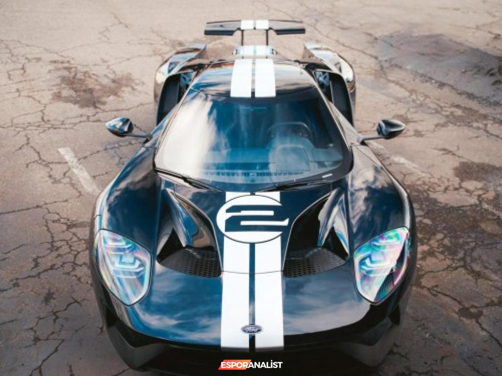 Alan Hartman'ın 2017 Ford GT'si Hayır İçin Satışta: Performans ve İyilik Bir Arada!