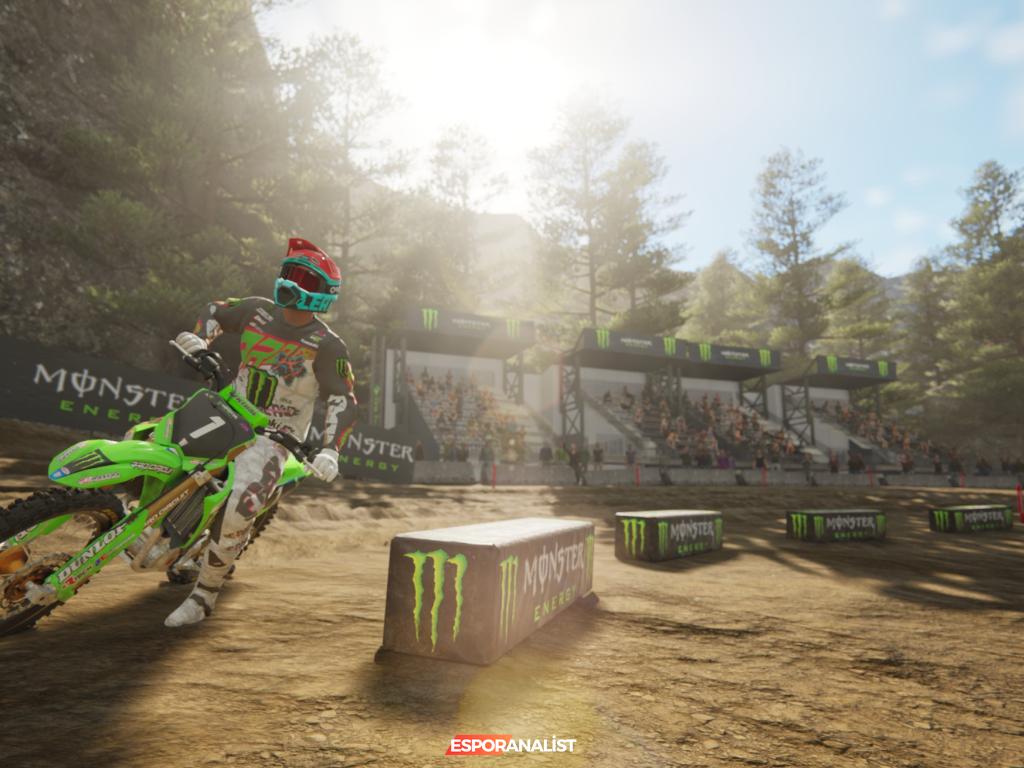 Supercross 25: Motosiklet Yarış Oyunlarında Yeni Bir Dönem Başlıyor