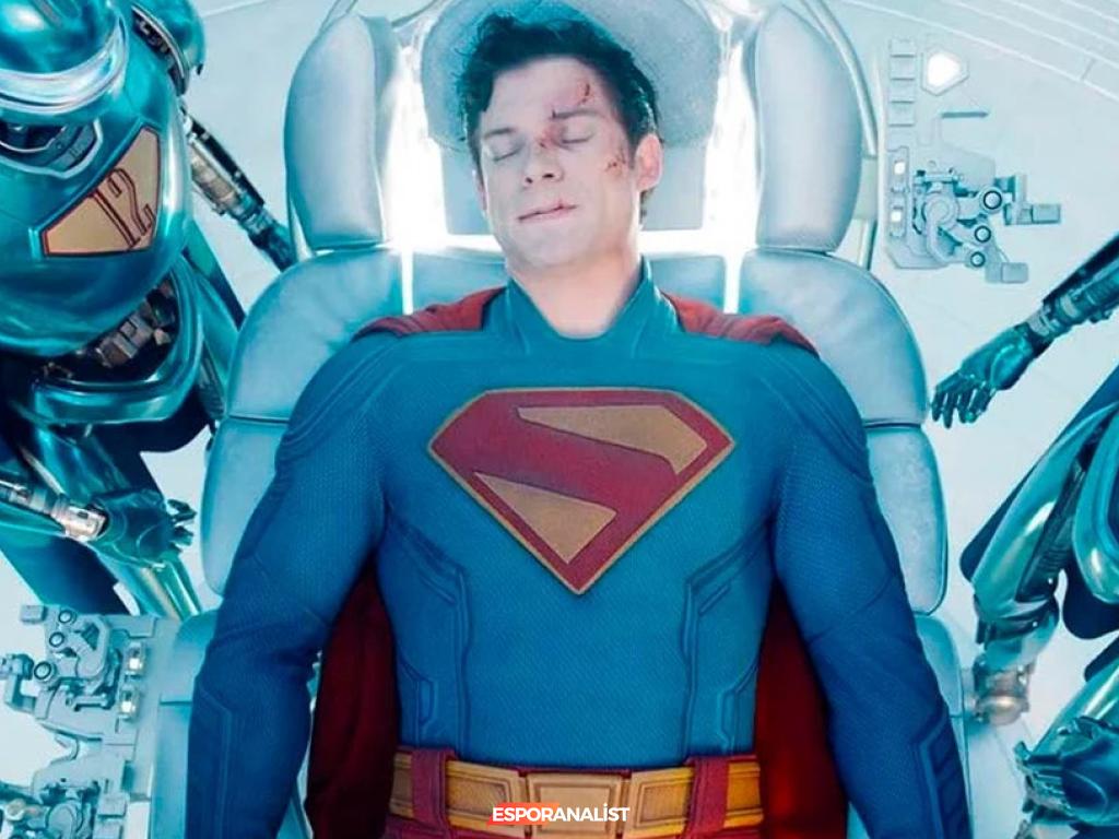 Superman'in Geri Dönüşü: James Gunn'ın Yepyeni Yorumu ve Eski Değerlerle Buluşma