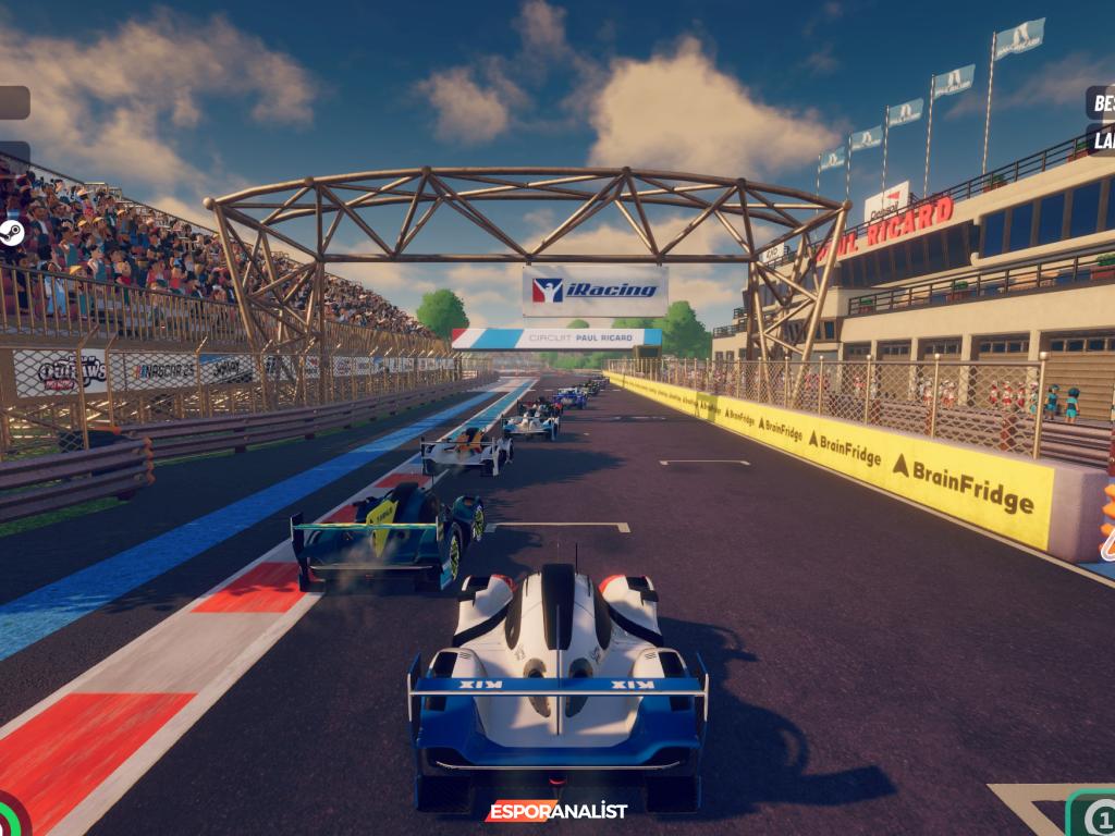 iRacing Arcade: Beklentileri Karşılayamayan Yarış Simülasyonu